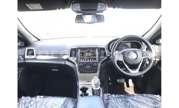 Acheter Import Voiture Jeep Cherokee Autre à Import - Dubai, Agadez Acheter Import Voiture Jeep Cherokee Autre à Import - Dubai, Agadez