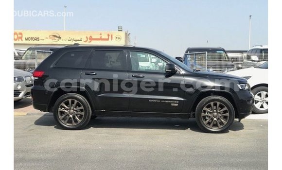 Acheter Import Voiture Jeep Cherokee Autre à Import - Dubai, Agadez Acheter Import Voiture Jeep Cherokee Autre à Import - Dubai, Agadez