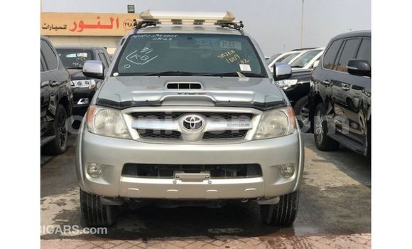Acheter Import Voiture Toyota Hilux Autre à Import - Dubai, Agadez Acheter Import Voiture Toyota Hilux Autre à Import - Dubai, Agadez