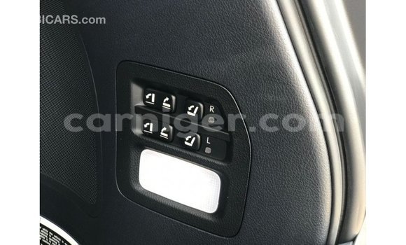 Acheter Import Voiture Lexus LX Autre à Import - Dubai, Agadez Acheter Import Voiture Lexus LX Autre à Import - Dubai, Agadez