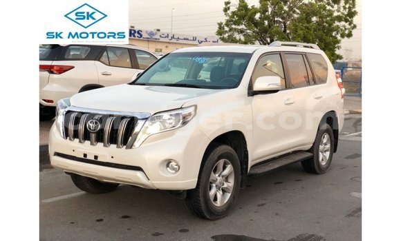Sayi Imported Toyota Prado White Mota in Import - Dubai a Agadez Sayi Imported Toyota Prado White Mota in Import - Dubai a Agadez