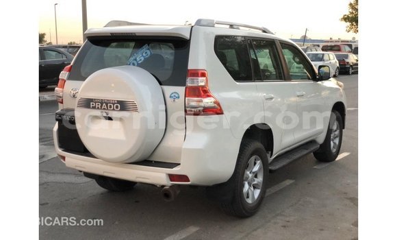Sayi Imported Toyota Prado White Mota in Import - Dubai a Agadez Sayi Imported Toyota Prado White Mota in Import - Dubai a Agadez