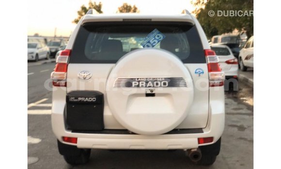 Sayi Imported Toyota Prado White Mota in Import - Dubai a Agadez Sayi Imported Toyota Prado White Mota in Import - Dubai a Agadez