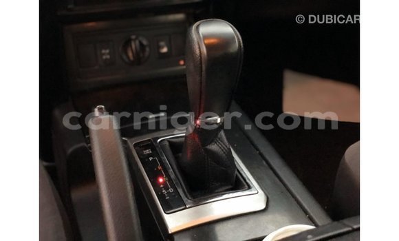 Sayi Imported Toyota Prado White Mota in Import - Dubai a Agadez Sayi Imported Toyota Prado White Mota in Import - Dubai a Agadez