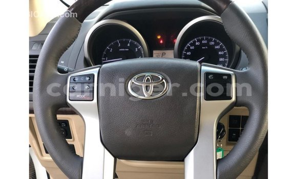 Sayi Imported Toyota Prado White Mota in Import - Dubai a Agadez Sayi Imported Toyota Prado White Mota in Import - Dubai a Agadez