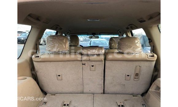 Sayi Imported Toyota Prado White Mota in Import - Dubai a Agadez Sayi Imported Toyota Prado White Mota in Import - Dubai a Agadez