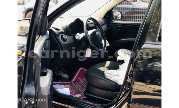 Sayi Imported Hyundai i10 Black Mota in Import - Dubai a Agadez Sayi Imported Hyundai i10 Black Mota in Import - Dubai a Agadez