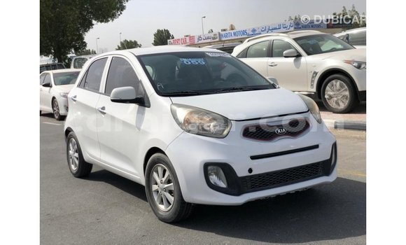 Sayi Imported Kia Picanto White Mota in Import - Dubai a Agadez Sayi Imported Kia Picanto White Mota in Import - Dubai a Agadez