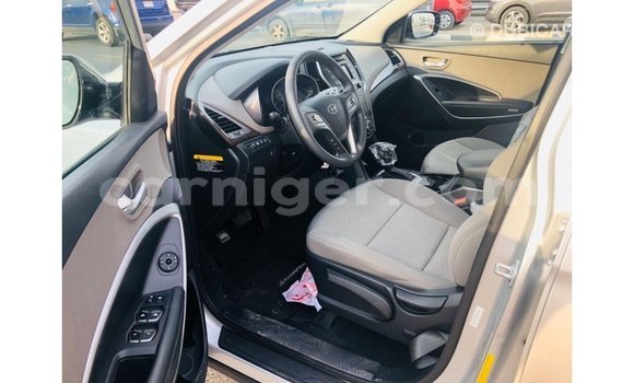 Sayi Imported Hyundai Santa Fe Other Mota in Import - Dubai a Agadez Sayi Imported Hyundai Santa Fe Other Mota in Import - Dubai a Agadez