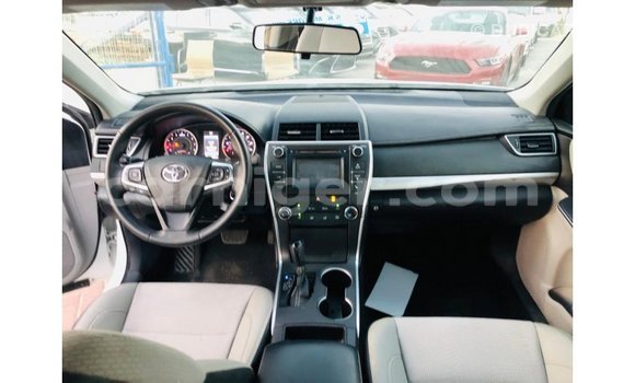 Sayi Imported Toyota Camry White Mota in Import - Dubai a Agadez Sayi Imported Toyota Camry White Mota in Import - Dubai a Agadez