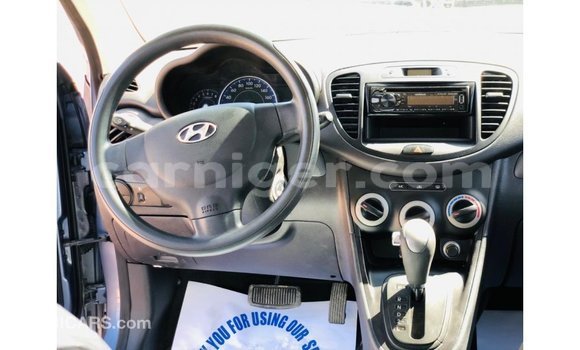 Sayi Imported Hyundai i10 Blue Mota in Import - Dubai a Agadez Sayi Imported Hyundai i10 Blue Mota in Import - Dubai a Agadez