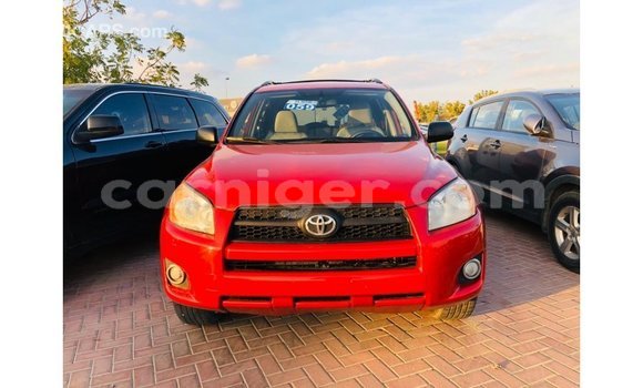 Buy Import Toyota Ade Red Truck in Import - Dubai in Agadez Buy Import Toyota Ade Red Truck in Import - Dubai in Agadez