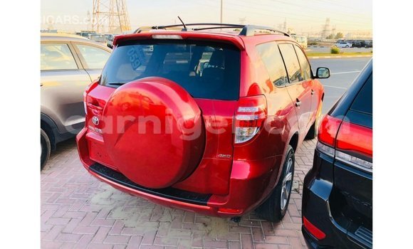 Buy Import Toyota Ade Red Truck in Import - Dubai in Agadez Buy Import Toyota Ade Red Truck in Import - Dubai in Agadez