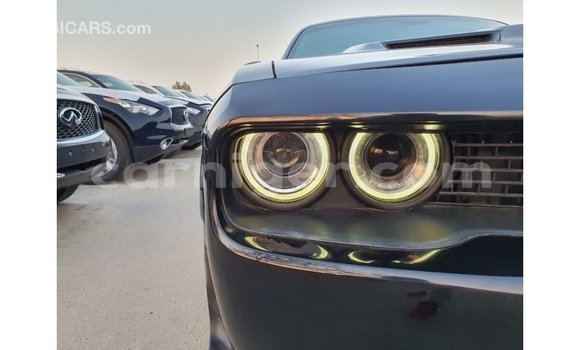 Sayi Imported Dodge Challenger Black Mota in Import - Dubai a Agadez Sayi Imported Dodge Challenger Black Mota in Import - Dubai a Agadez