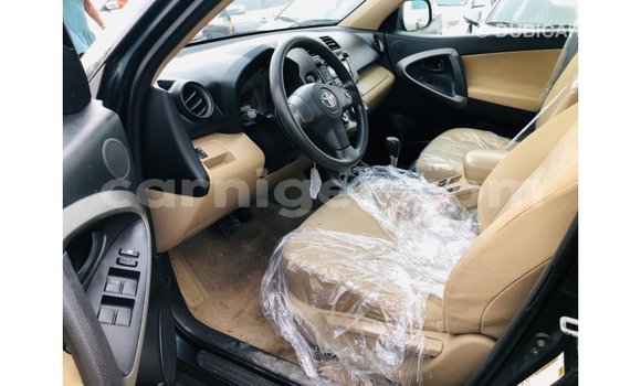 Sayi Imported Toyota Ade Black Babbar mota in Import - Dubai a Agadez Sayi Imported Toyota Ade Black Babbar mota in Import - Dubai a Agadez