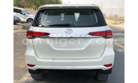 Buy Import Toyota Fortuner White Car in Import - Dubai in Agadez Buy Import Toyota Fortuner White Car in Import - Dubai in Agadez