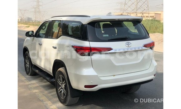 Buy Import Toyota Fortuner White Car in Import - Dubai in Agadez Buy Import Toyota Fortuner White Car in Import - Dubai in Agadez