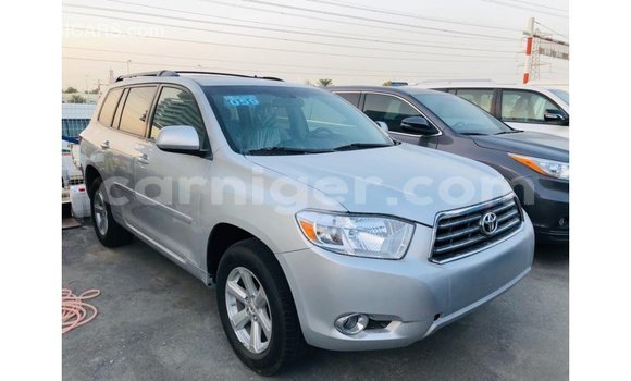 Buy Import Toyota Highlander Other Car in Import - Dubai in Agadez Buy Import Toyota Highlander Other Car in Import - Dubai in Agadez