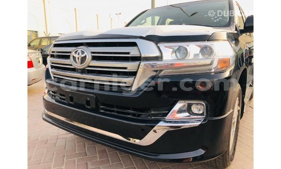Buy Import Toyota Land Cruiser Black Truck in Import - Dubai in Agadez Buy Import Toyota Land Cruiser Black Truck in Import - Dubai in Agadez