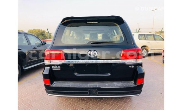 Buy Import Toyota Land Cruiser Black Truck in Import - Dubai in Agadez Buy Import Toyota Land Cruiser Black Truck in Import - Dubai in Agadez