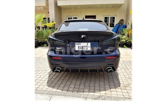 Sayi Imported Lexus IS Blue Mota in Import - Dubai a Agadez Sayi Imported Lexus IS Blue Mota in Import - Dubai a Agadez