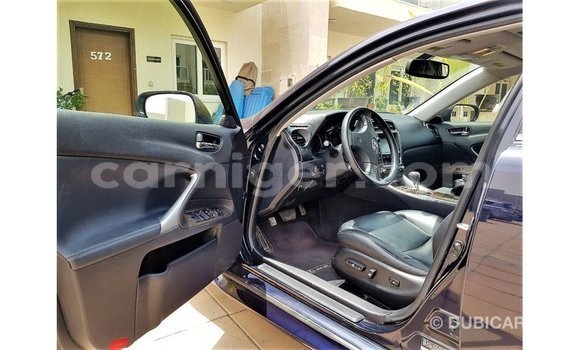 Sayi Imported Lexus IS Blue Mota in Import - Dubai a Agadez Sayi Imported Lexus IS Blue Mota in Import - Dubai a Agadez