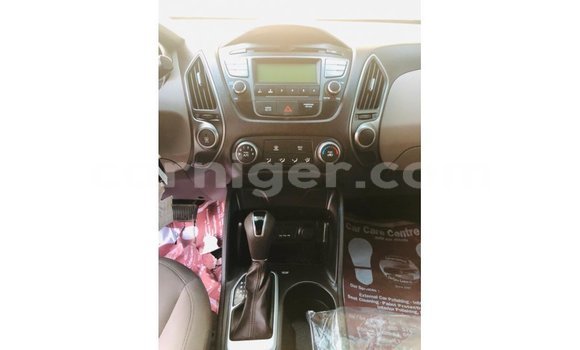 Sayi Imported Hyundai Tucson Blue Mota in Import - Dubai a Agadez Sayi Imported Hyundai Tucson Blue Mota in Import - Dubai a Agadez