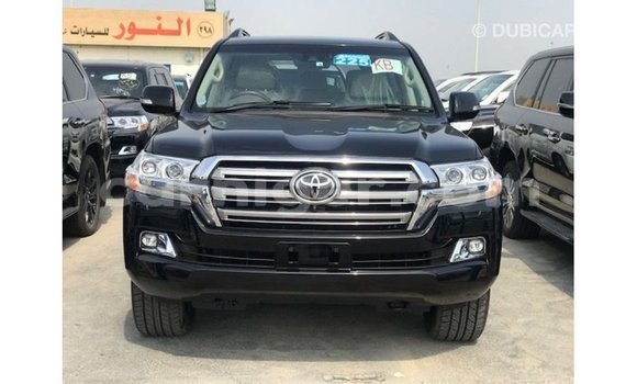 Buy Import Toyota Land Cruiser Black Truck in Import - Dubai in Agadez Buy Import Toyota Land Cruiser Black Truck in Import - Dubai in Agadez