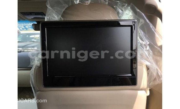 Buy Import Toyota Land Cruiser Black Truck in Import - Dubai in Agadez Buy Import Toyota Land Cruiser Black Truck in Import - Dubai in Agadez