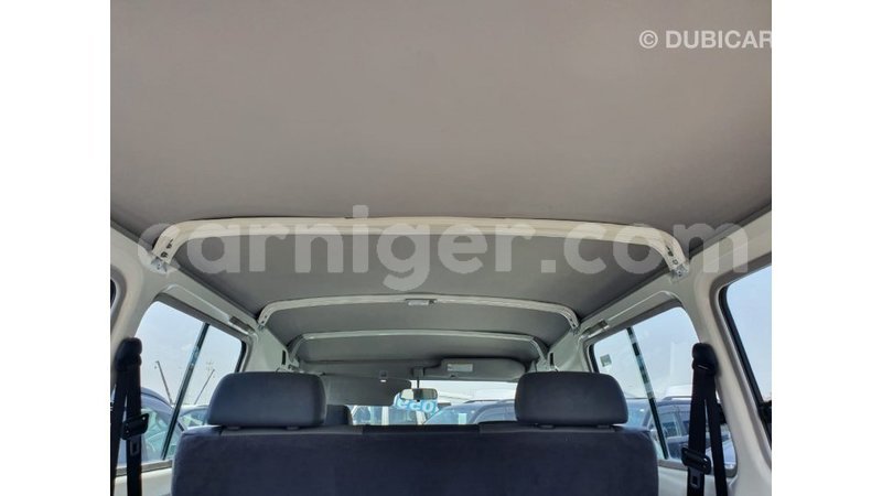 Big with watermark toyota land cruiser agadez import dubai 7156