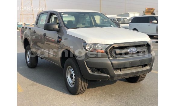 Sayi Imported Ford Ranger Brown Mota in Import - Dubai a Agadez Sayi Imported Ford Ranger Brown Mota in Import - Dubai a Agadez