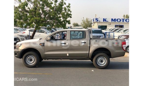 Sayi Imported Ford Ranger Brown Mota in Import - Dubai a Agadez Sayi Imported Ford Ranger Brown Mota in Import - Dubai a Agadez