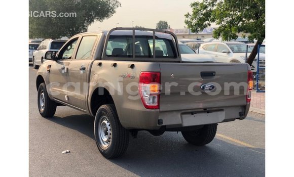 Sayi Imported Ford Ranger Brown Mota in Import - Dubai a Agadez Sayi Imported Ford Ranger Brown Mota in Import - Dubai a Agadez