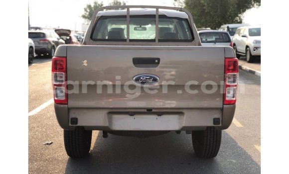 Sayi Imported Ford Ranger Brown Mota in Import - Dubai a Agadez Sayi Imported Ford Ranger Brown Mota in Import - Dubai a Agadez