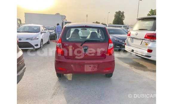 Sayi Imported Hyundai i10 Red Mota in Import - Dubai a Agadez Sayi Imported Hyundai i10 Red Mota in Import - Dubai a Agadez
