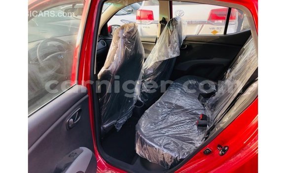 Sayi Imported Hyundai i10 Red Mota in Import - Dubai a Agadez Sayi Imported Hyundai i10 Red Mota in Import - Dubai a Agadez