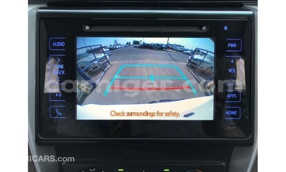 Acheter Import Voiture Toyota Fortuner Blanc à Import - Dubai, Agadez Acheter Import Voiture Toyota Fortuner Blanc à Import - Dubai, Agadez