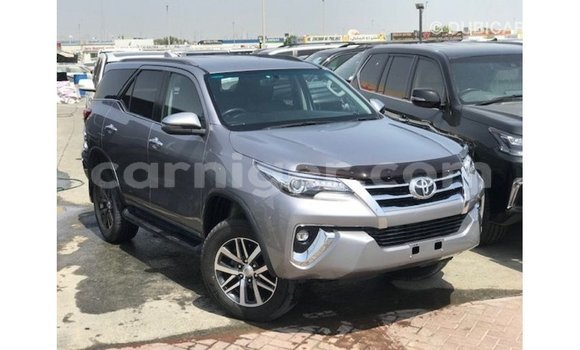 Acheter Import Voiture Toyota Fortuner Autre à Import - Dubai, Agadez Acheter Import Voiture Toyota Fortuner Autre à Import - Dubai, Agadez