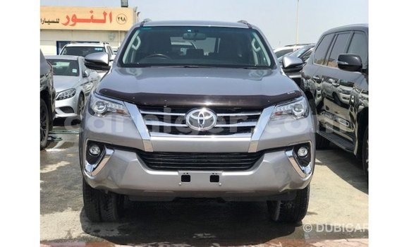 Acheter Import Voiture Toyota Fortuner Autre à Import - Dubai, Agadez Acheter Import Voiture Toyota Fortuner Autre à Import - Dubai, Agadez