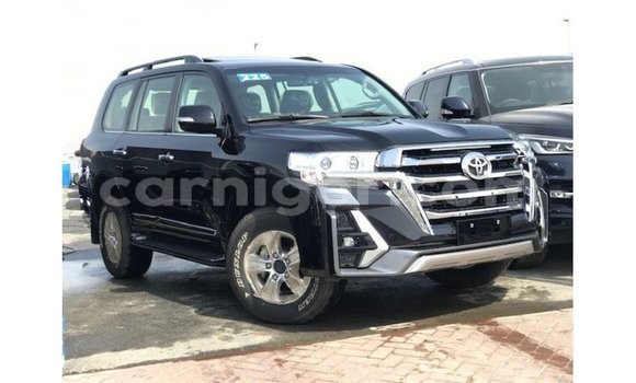 Acheter Import Utilitaire Toyota Land Cruiser Noir à Import - Dubai, Agadez Acheter Import Utilitaire Toyota Land Cruiser Noir à Import - Dubai, Agadez
