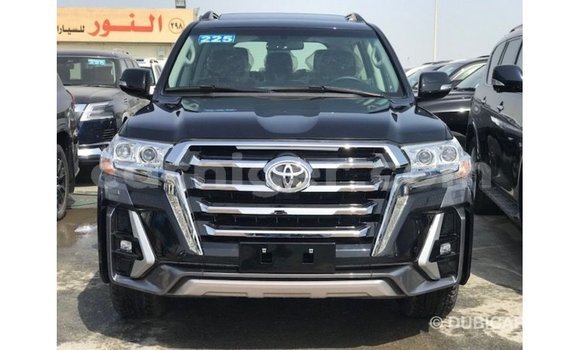 Acheter Import Utilitaire Toyota Land Cruiser Noir à Import - Dubai, Agadez Acheter Import Utilitaire Toyota Land Cruiser Noir à Import - Dubai, Agadez