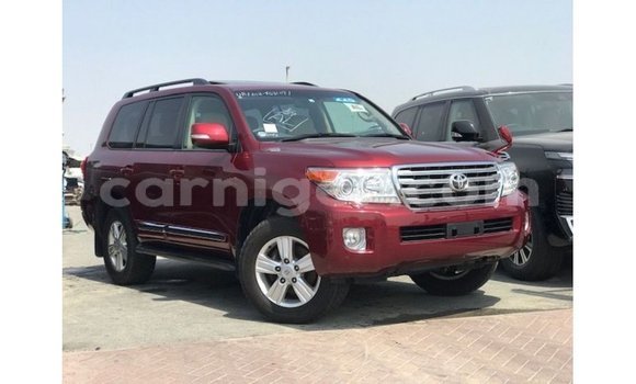 Sayi Imported Toyota Land Cruiser Red Babbar mota in Import - Dubai a Agadez Sayi Imported Toyota Land Cruiser Red Babbar mota in Import - Dubai a Agadez