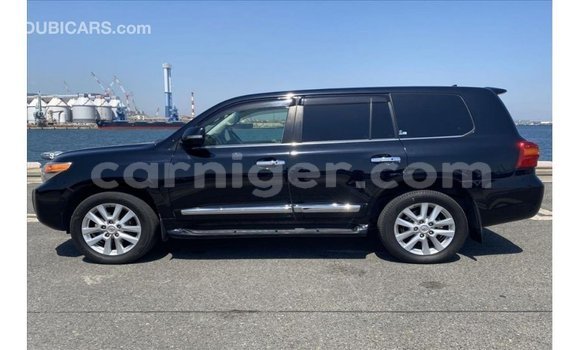Sayi Imported Toyota Land Cruiser Black Babbar mota in Import - Dubai a Agadez Sayi Imported Toyota Land Cruiser Black Babbar mota in Import - Dubai a Agadez