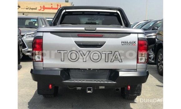 Acheter Import Voiture Toyota Hilux Autre à Import - Dubai, Agadez Acheter Import Voiture Toyota Hilux Autre à Import - Dubai, Agadez