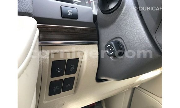 Acheter Import Utilitaire Toyota Land Cruiser Noir à Import - Dubai, Agadez Acheter Import Utilitaire Toyota Land Cruiser Noir à Import - Dubai, Agadez