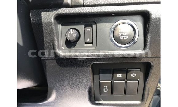 Sayi Imported Toyota Prado Blue Mota in Import - Dubai a Agadez Sayi Imported Toyota Prado Blue Mota in Import - Dubai a Agadez