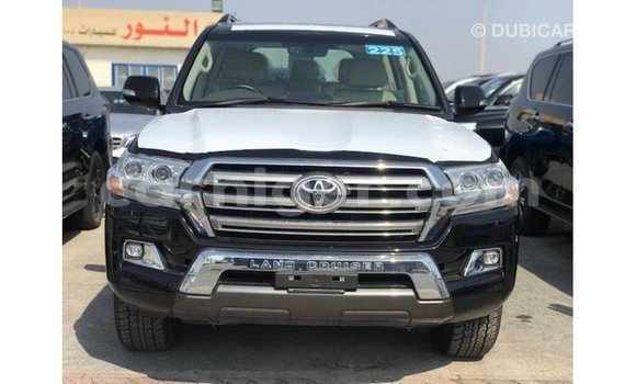 Sayi Imported Toyota Land Cruiser Black Babbar mota in Import - Dubai a Agadez Sayi Imported Toyota Land Cruiser Black Babbar mota in Import - Dubai a Agadez