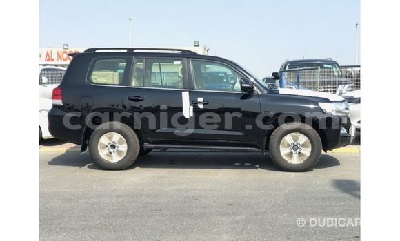 Sayi Imported Toyota Land Cruiser Black Babbar mota in Import - Dubai a Agadez Sayi Imported Toyota Land Cruiser Black Babbar mota in Import - Dubai a Agadez