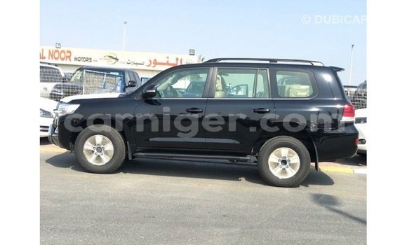 Sayi Imported Toyota Land Cruiser Black Babbar mota in Import - Dubai a Agadez Sayi Imported Toyota Land Cruiser Black Babbar mota in Import - Dubai a Agadez
