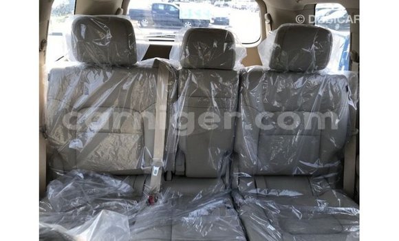 Sayi Imported Toyota Land Cruiser Black Babbar mota in Import - Dubai a Agadez Sayi Imported Toyota Land Cruiser Black Babbar mota in Import - Dubai a Agadez